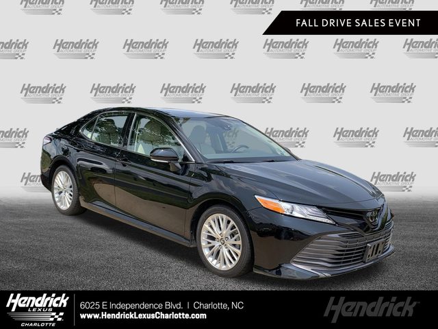 2019 Toyota Camry XLE FWD photo