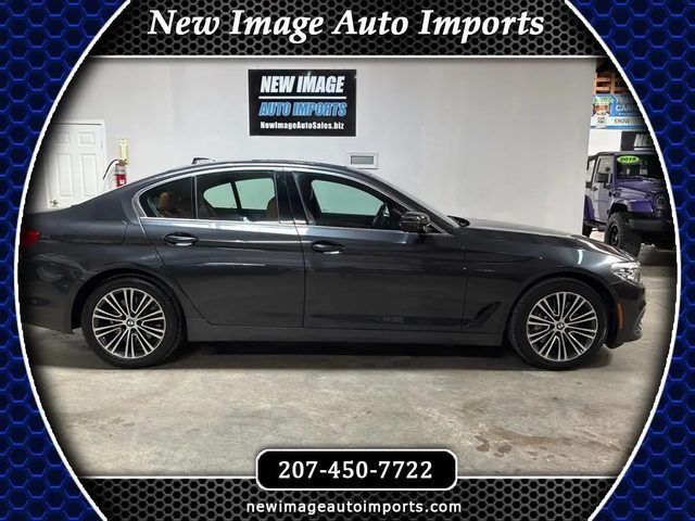 2019 BMW 5 Series 530i xDrive AWD photo