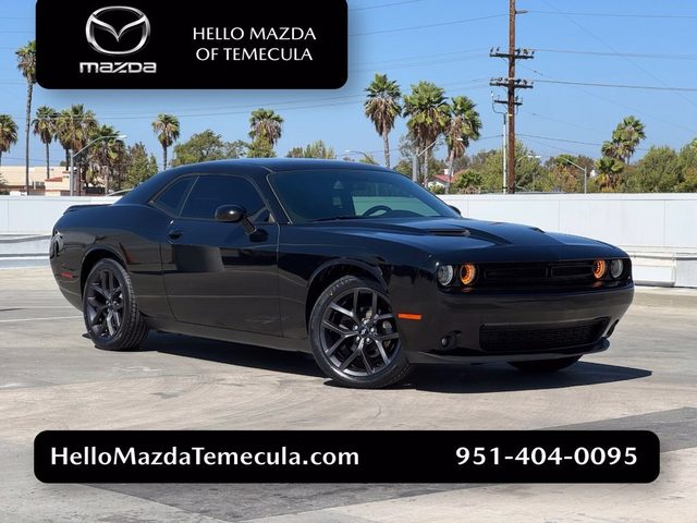 2019 Dodge Challenger SXT RWD photo