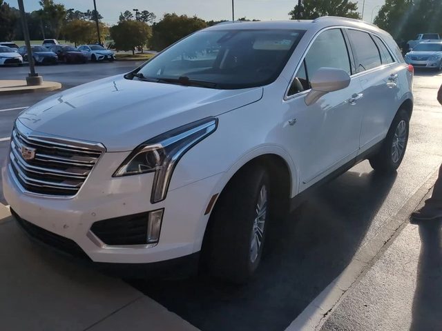 2019 Cadillac XT5 Luxury FWD FWD photo