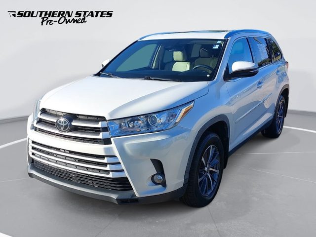 2019 Toyota Highlander XLE FWD photo