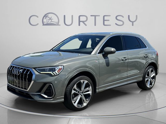 2019 Audi Q3 S line Premium Plus AWD photo