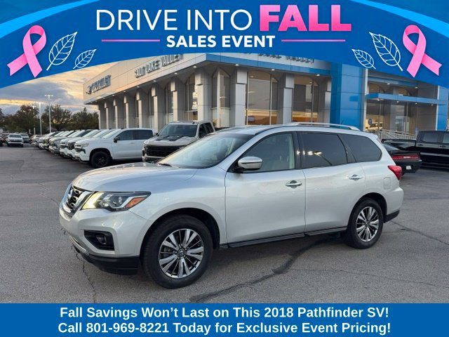 2018 Nissan Pathfinder SV 4WD photo