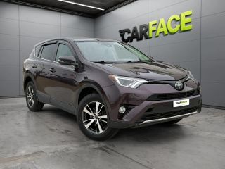 2018 Toyota RAV4 XLE AWD photo