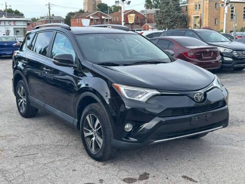 2018 Toyota RAV4 XLE AWD photo