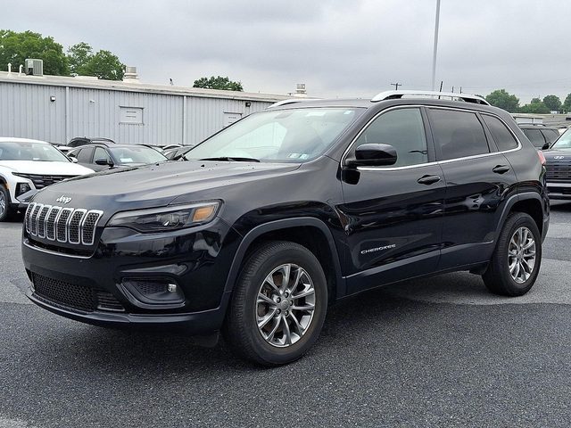 2019 Jeep Cherokee Latitude Plus 4WD photo