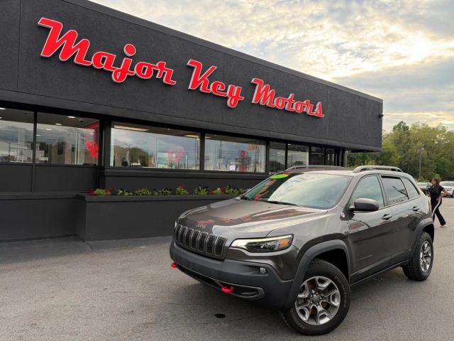 2019 Jeep Cherokee Trailhawk 4WD photo