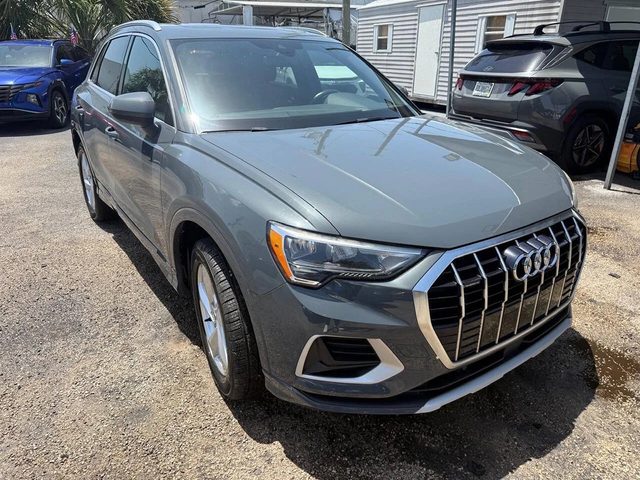 2019 Audi Q3 Premium AWD photo