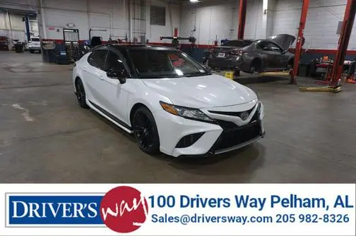 2019 Toyota Camry XSE FWD photo