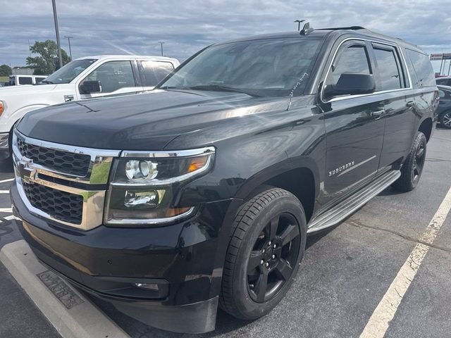 2020 Chevrolet Suburban LT RWD photo