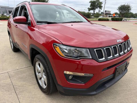 2019 Jeep Compass Latitude 4WD photo