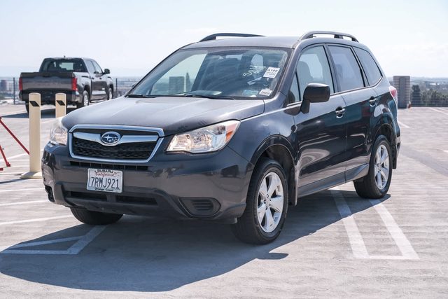 2016 Subaru Forester 2.5i AWD photo