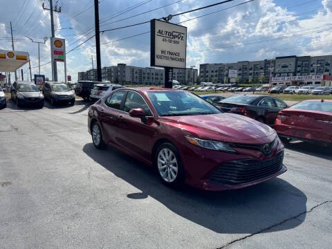 2019 Toyota Camry LE FWD photo