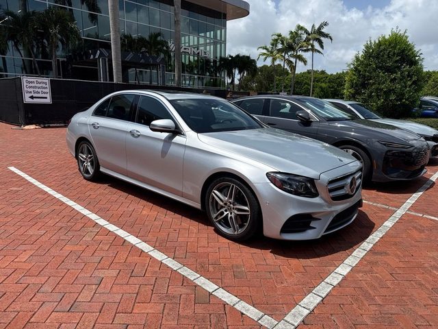2019 Mercedes-Benz E-Class E 300 RWD photo