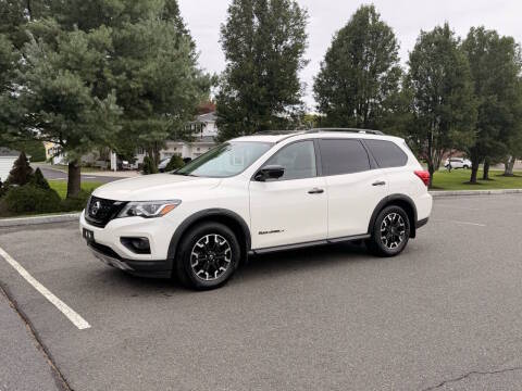 2019 Nissan Pathfinder SL 4WD photo