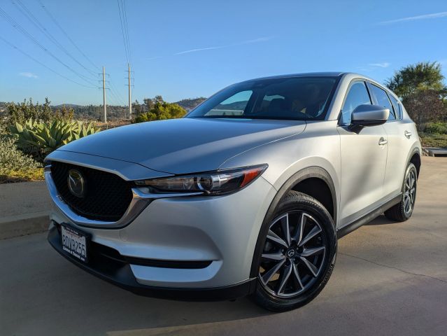2018 Mazda CX-5 Touring FWD photo