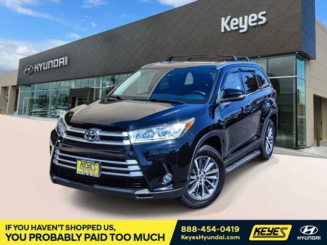 2019 Toyota Highlander XLE FWD photo