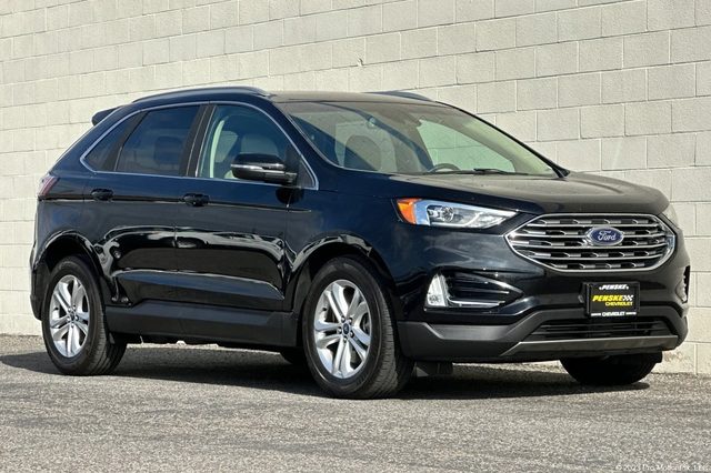 2019 Ford Edge SEL AWD photo