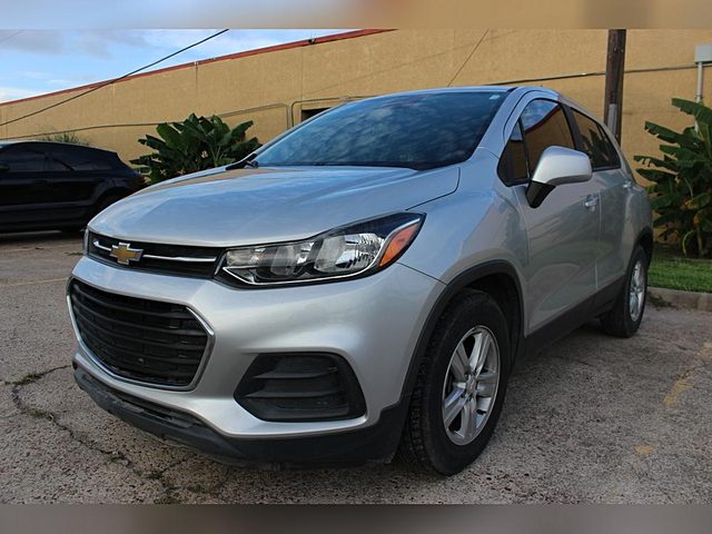 2020 Chevrolet Trax LS FWD photo