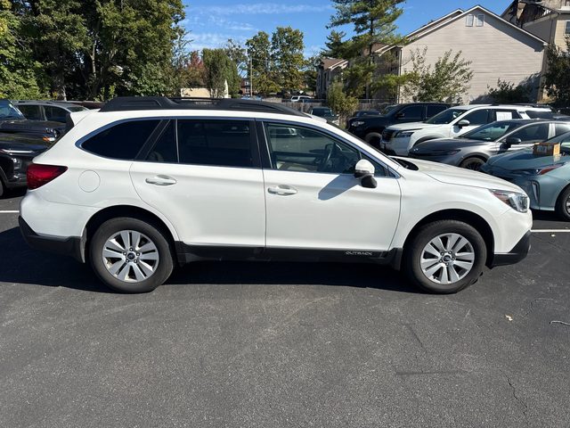 2019 Subaru Outback Premium AWD photo