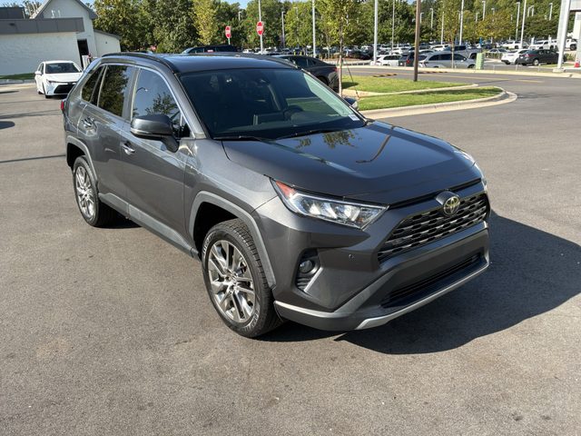 2019 Toyota RAV4 Limited FWD photo