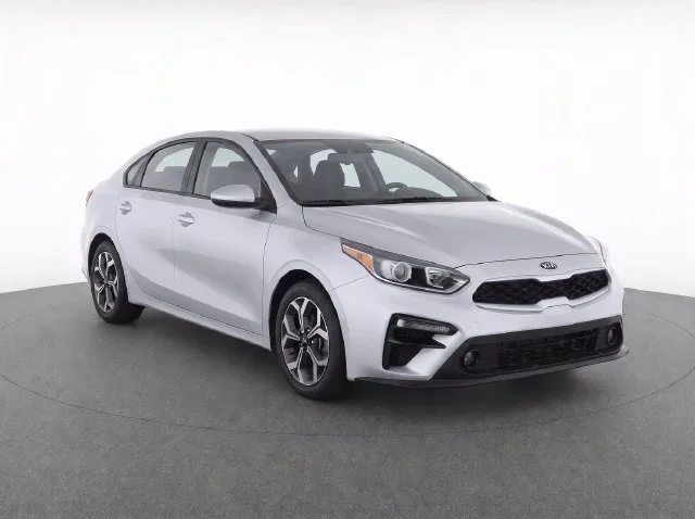 2019 Kia Forte LXS FWD photo