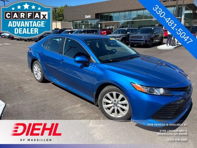 2019 Toyota Camry LE FWD photo