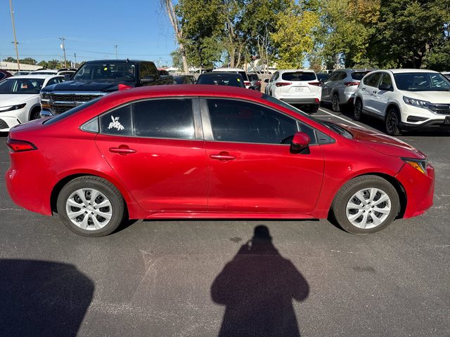 2020 Toyota Corolla LE FWD photo