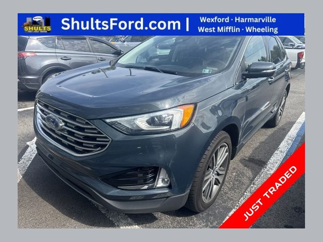 2019 Ford Edge Titanium AWD photo