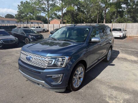 2019 Ford Expedition Platinum 4WD photo