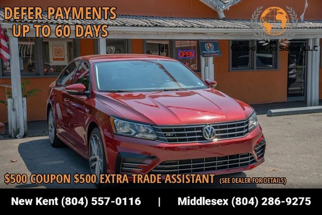 2018 Volkswagen Passat R-Line FWD photo