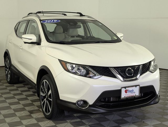 2019 Nissan Rogue Sport SL AWD photo