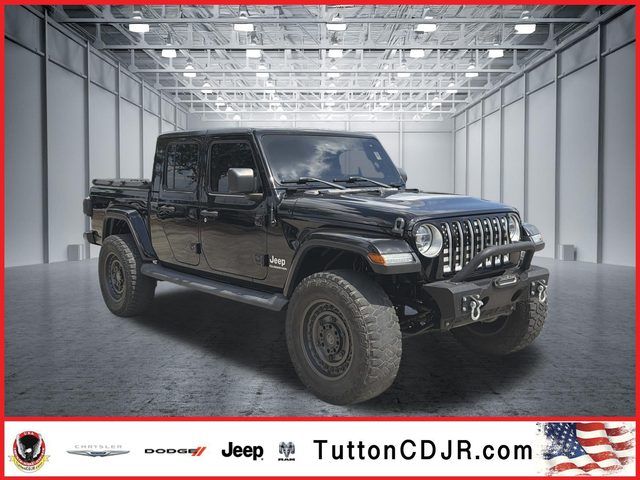 2020 Jeep Gladiator Overland 4WD photo