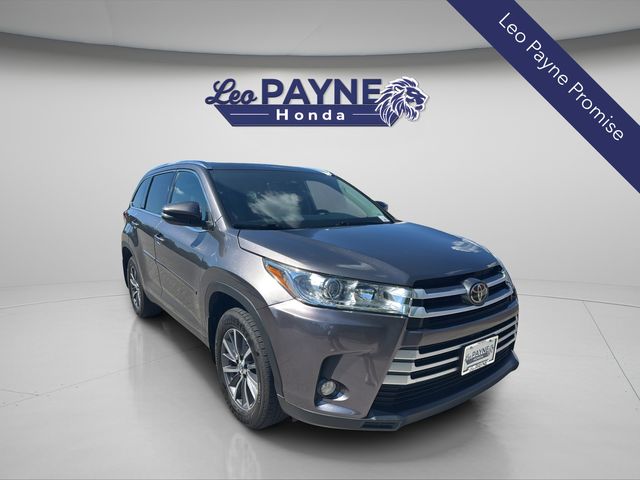 2019 Toyota Highlander XLE AWD photo