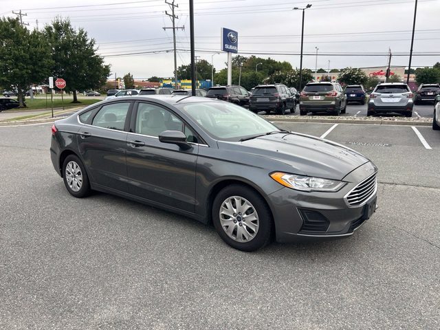 2019 Ford Fusion S FWD photo