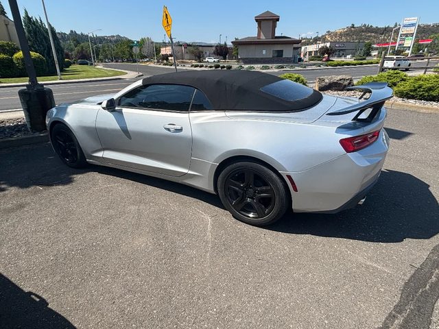 2018 Chevrolet Camaro 1LT RWD photo