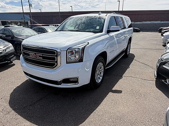 2017 GMC Yukon XL SLT 4WD photo