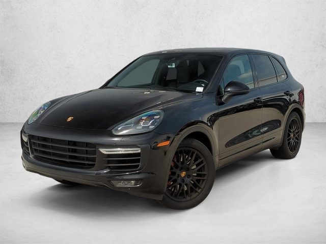2015 Porsche Cayenne Turbo AWD photo