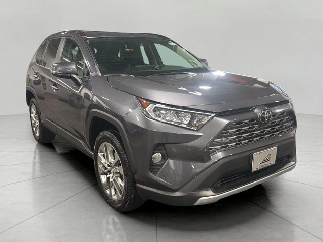 2019 Toyota RAV4 Limited AWD photo