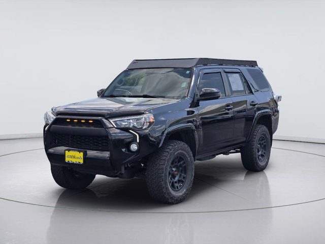 2019 Toyota 4Runner SR5 RWD photo