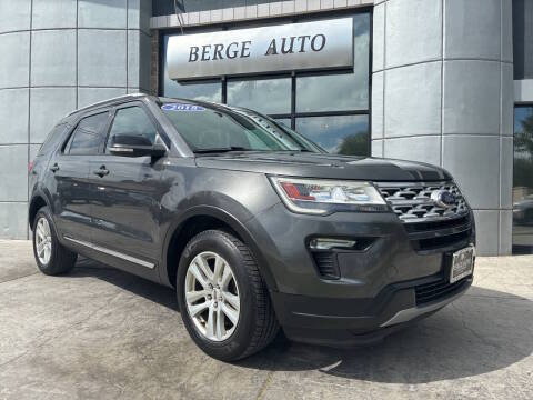 2018 Ford Explorer XLT 4WD photo