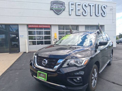 2019 Nissan Pathfinder SV FWD photo
