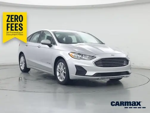 2019 Ford Fusion SE FWD photo