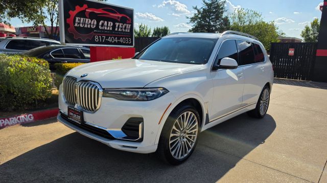 2019 BMW X7 xDrive40i AWD photo