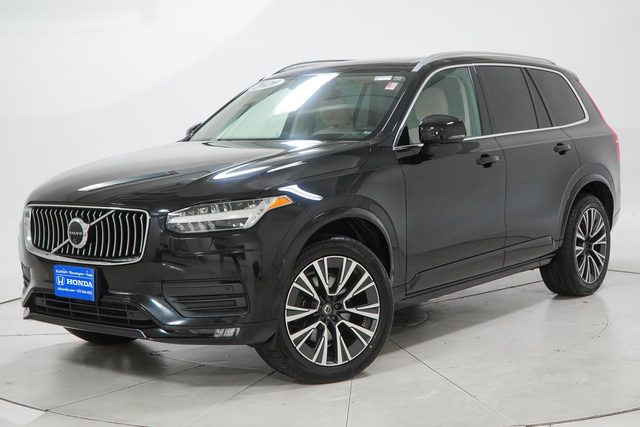 2020 Volvo XC90 Momentum AWD photo