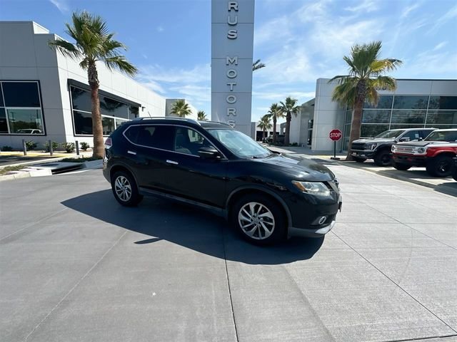 2015 Nissan Rogue SL FWD photo