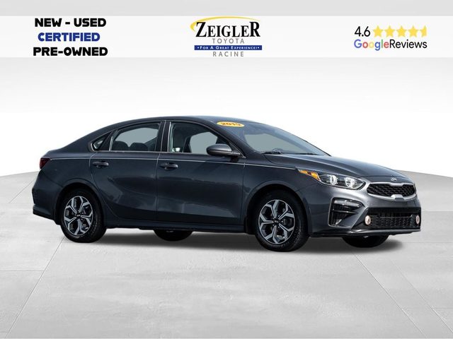 2019 Kia Forte LXS FWD photo