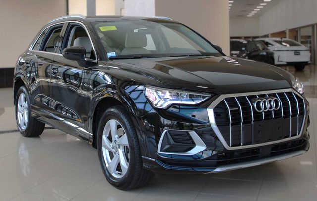 2019 Audi Q3 Premium Plus AWD photo