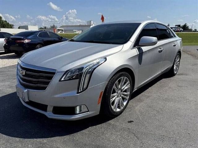 2019 Cadillac XTS Luxury FWD photo