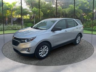 2020 Chevrolet Equinox LS FWD photo
